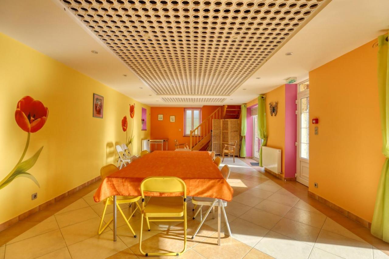 Maison Spacieuse Avec Jardin Pres De Le Bouffay Commes Екстериор снимка