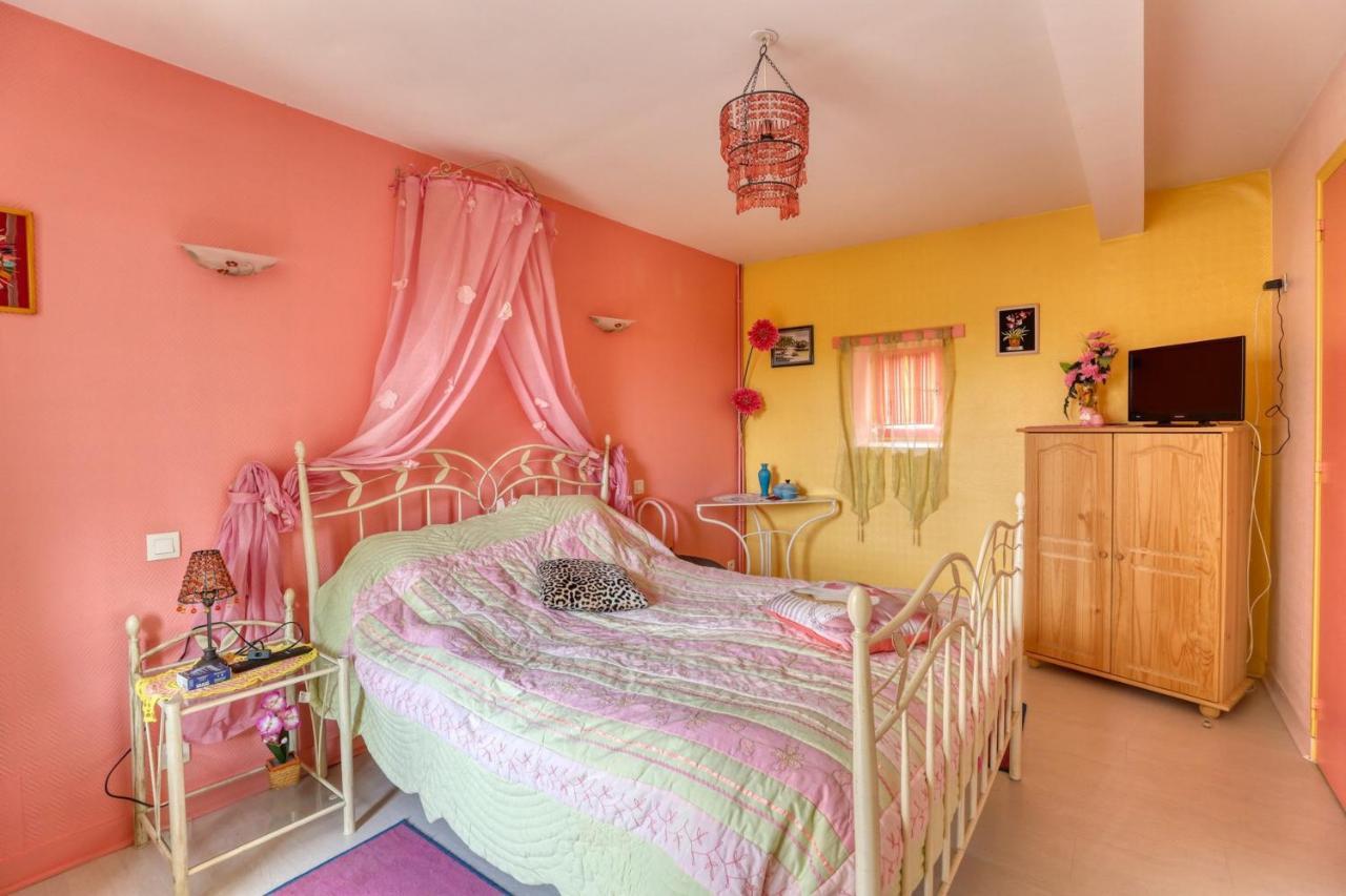 Maison Spacieuse Avec Jardin Pres De Le Bouffay Commes Екстериор снимка